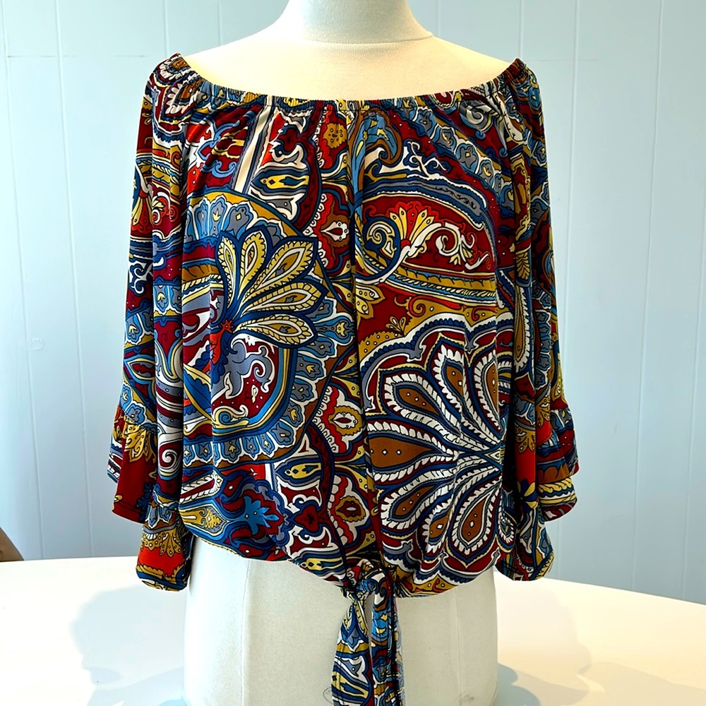 VAVA || Paisley Multicolor Blouse Size M